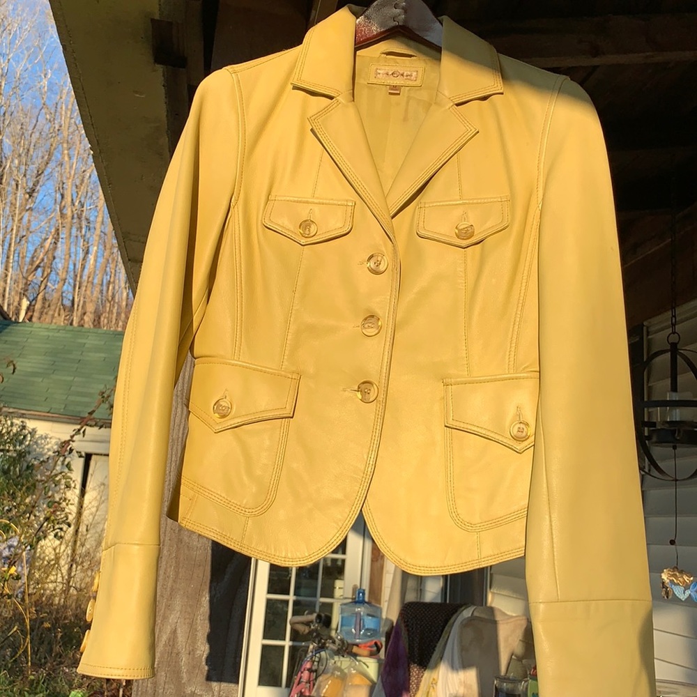 Wilson’s Buttery Leather women’s fitted jacket